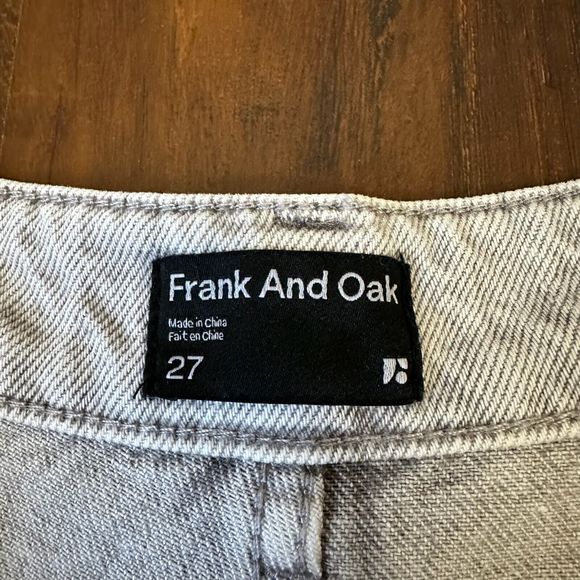 FRANK AND OAK The Linda Balloon Fit High Rise Jeans in Grey - Picture 10 of 14